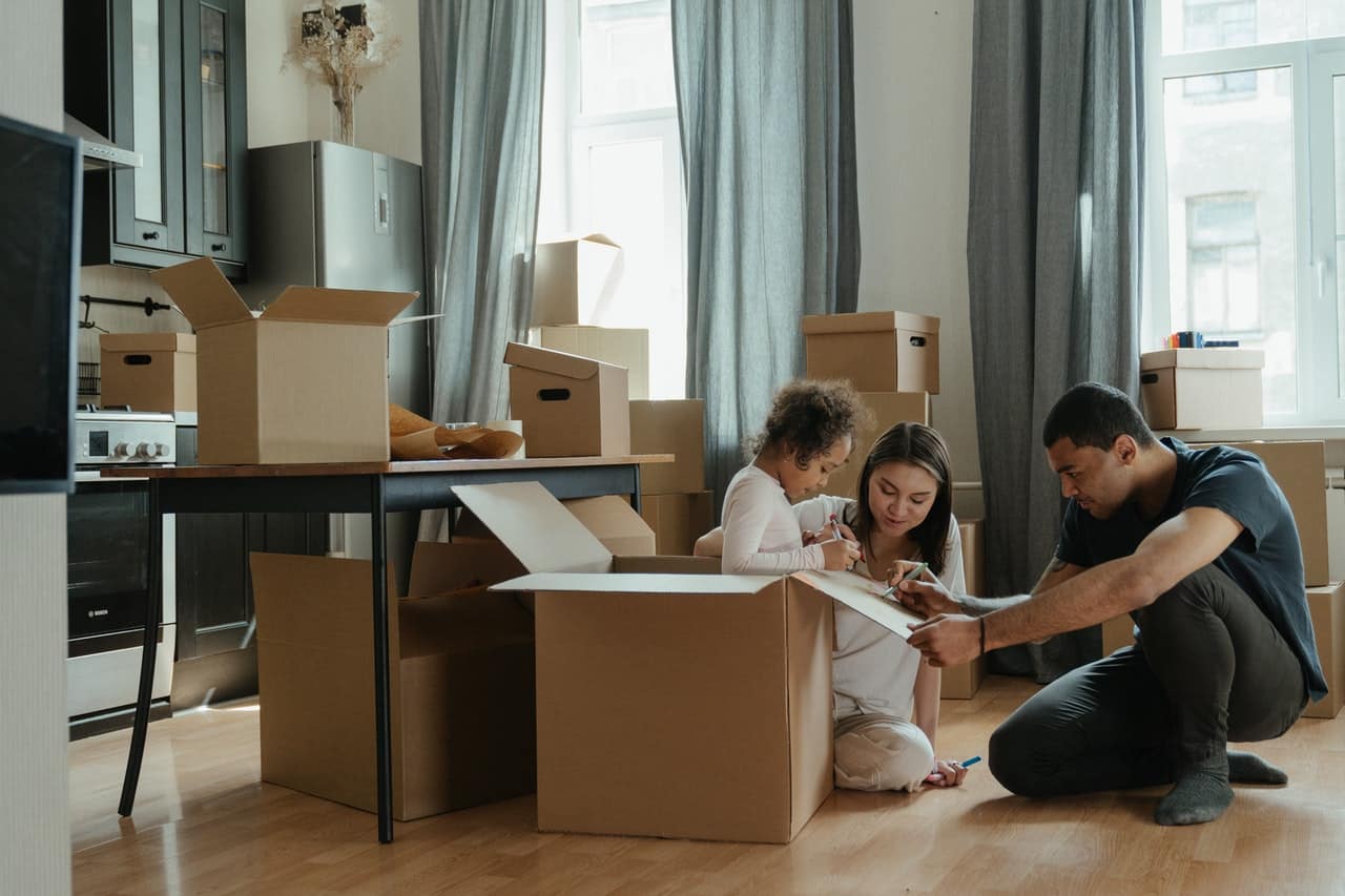 boxes apartment relocation