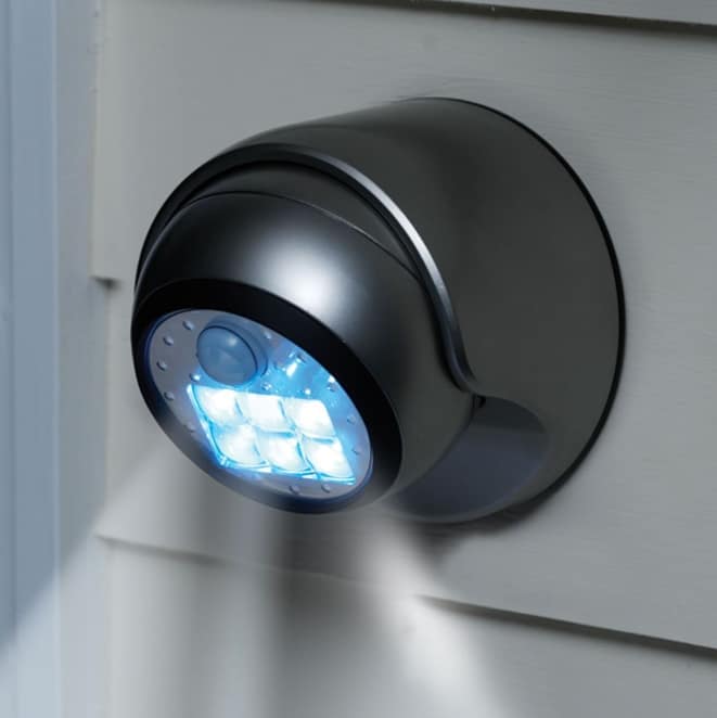 motion activated lights with camera